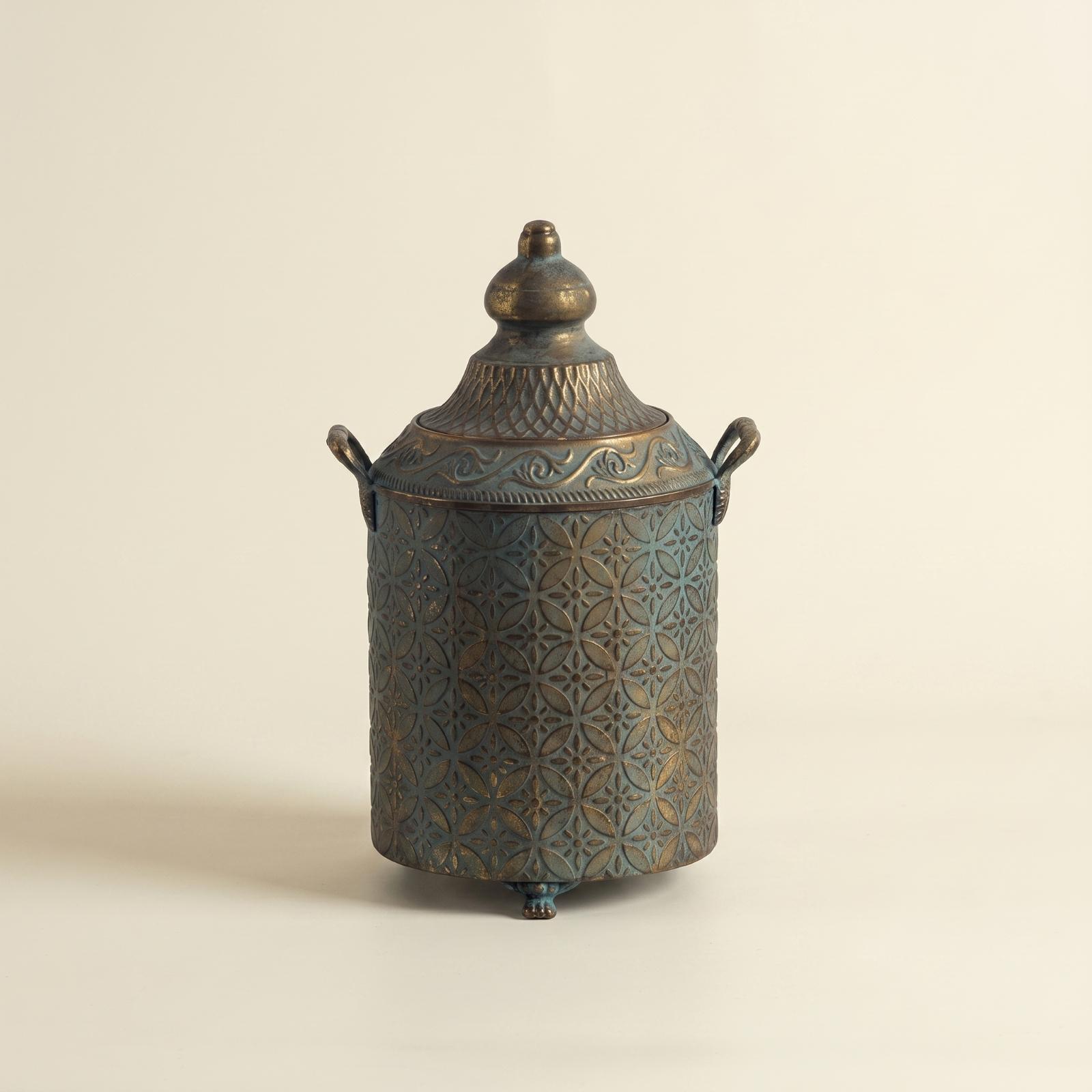 Home Decor Vase - وعاء زخرفي معدني بتشطيب باتينا، وعاء