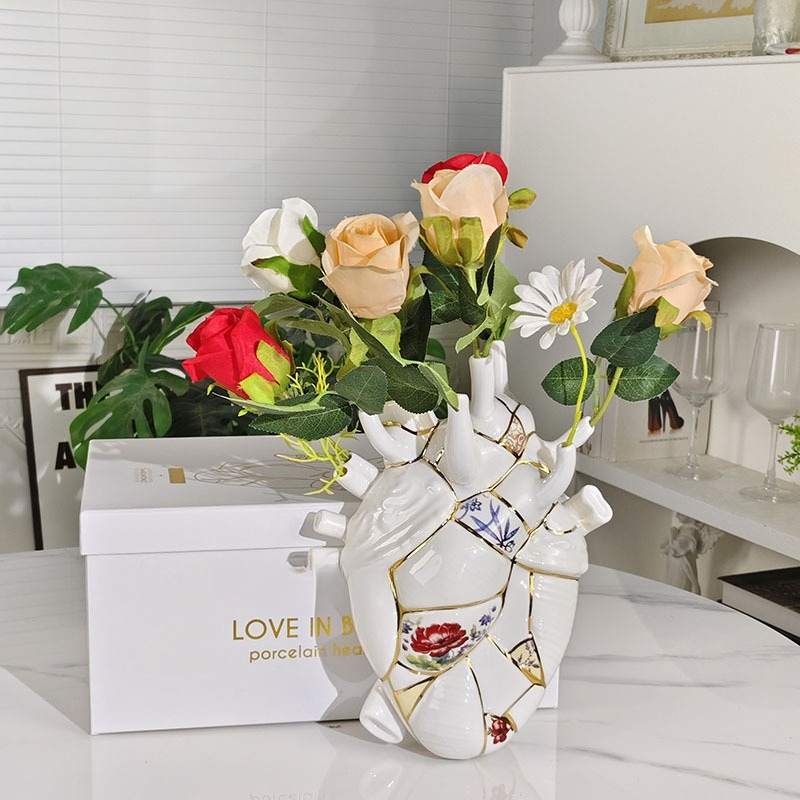مزهرية على شكل قلب لغرفة المعي - مراجعة Home Decor Vase وسعره